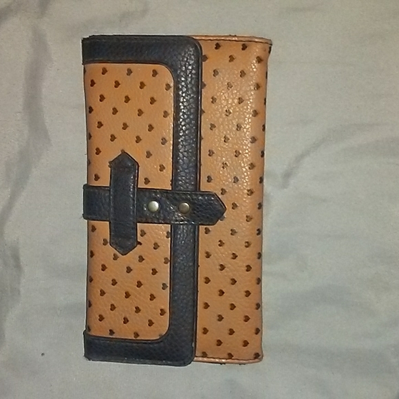 Cyzone Handbags - Cyzone Wallet Heart Print